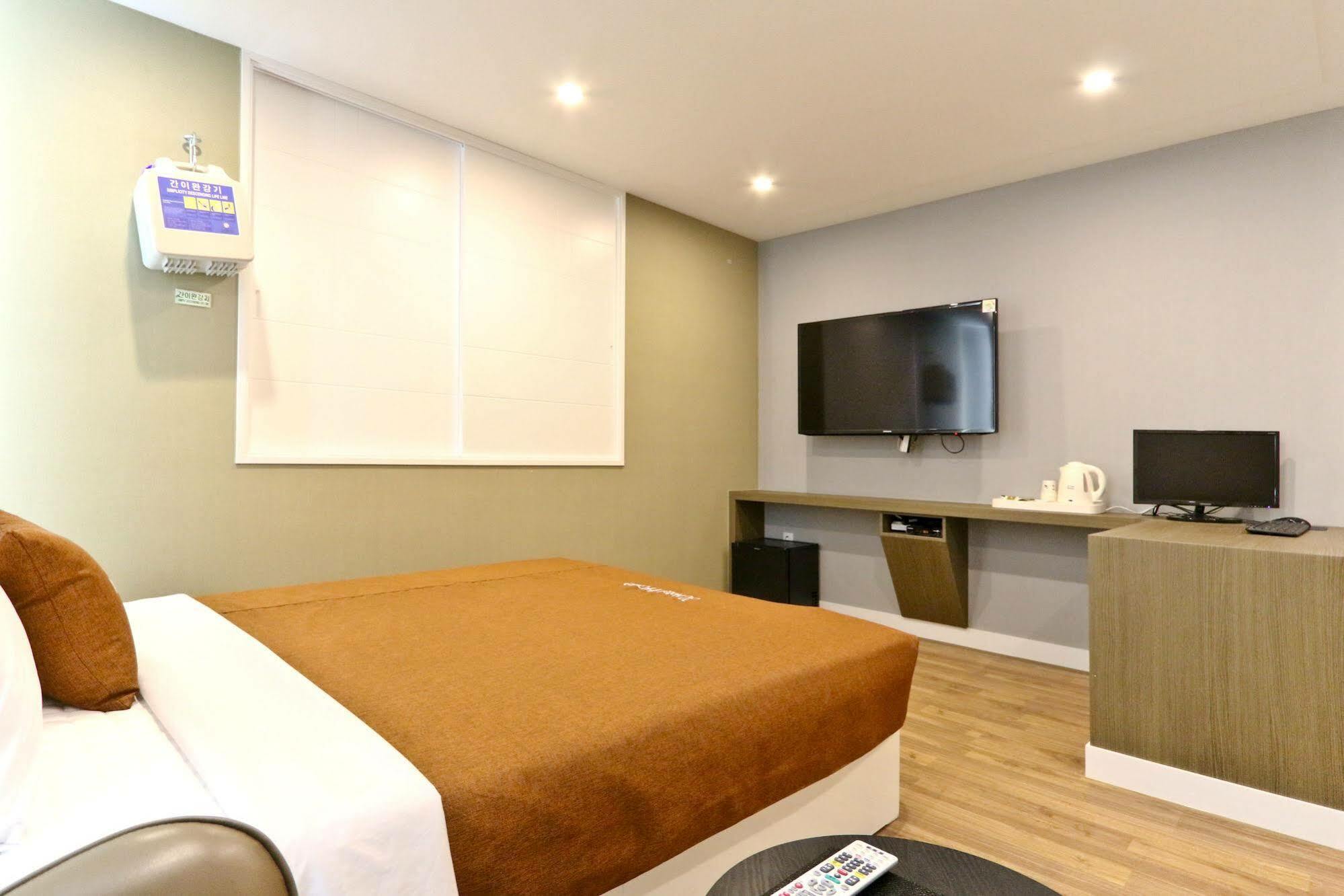 Hotel Home Busan Exteriör bild